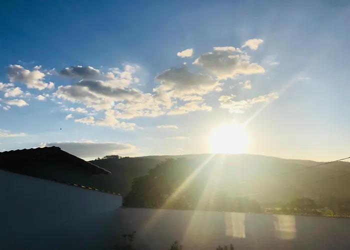 Chacara Nova Com Vista Panoramica Das Montanhas E Por Do Sol