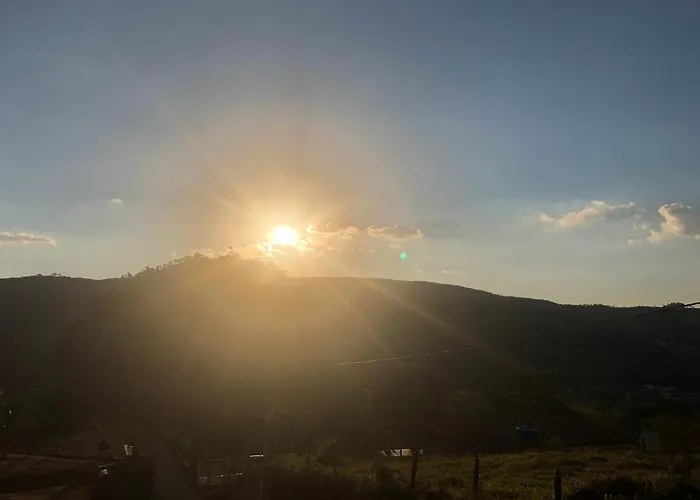 Chacara Nova Com Vista Panoramica Das Montanhas E Por Do Sol
